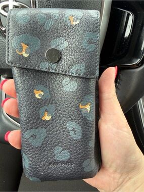 Hammitt navy leopard sunglasses case